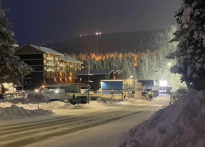 Levi Diamonds Luxury Ski-In&Out &Private Jacuzzi