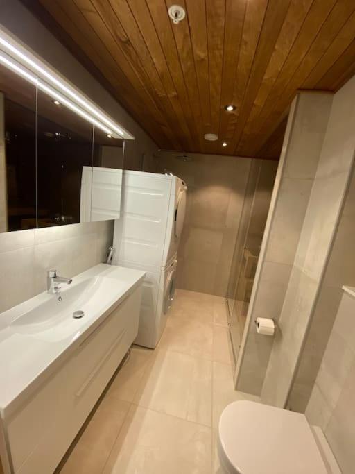 Levi Diamonds Luxury Ski-in&out &private Jacuzzi Apartment *